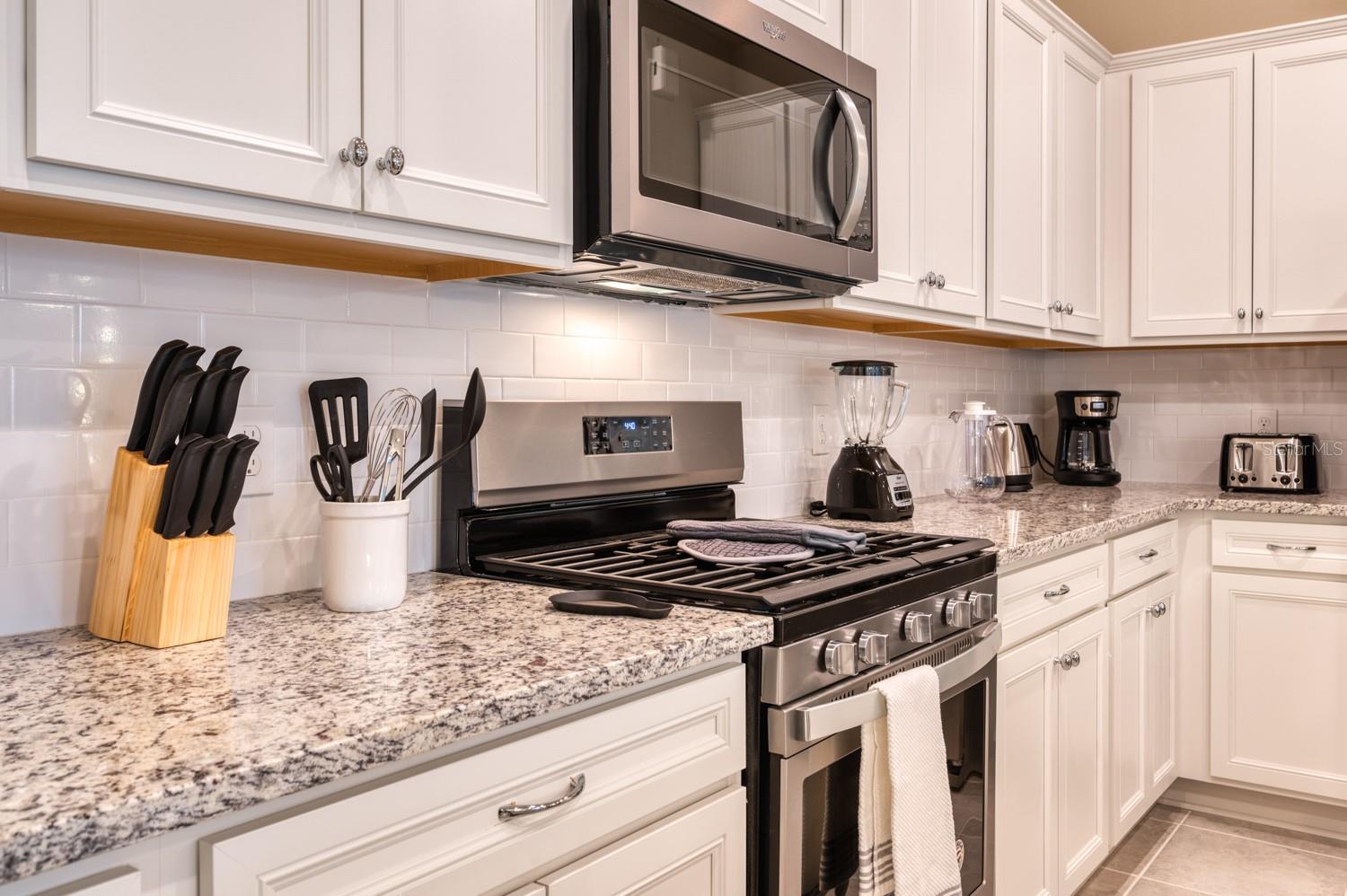 7561 OAK SPRING LN, DAVENPORT, FL, 33837