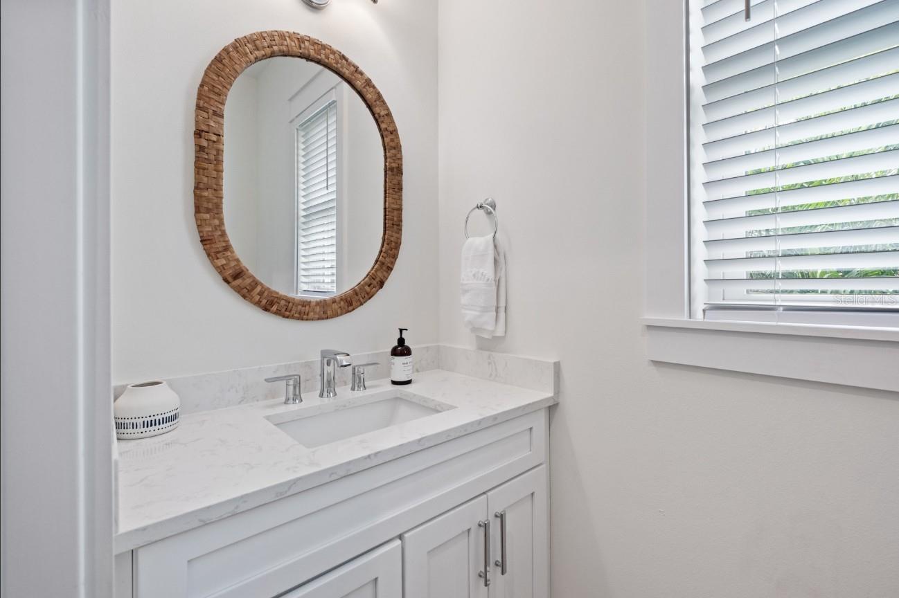 A4670933 Property Photo