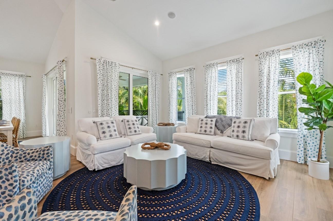 A4670933 Property Photo