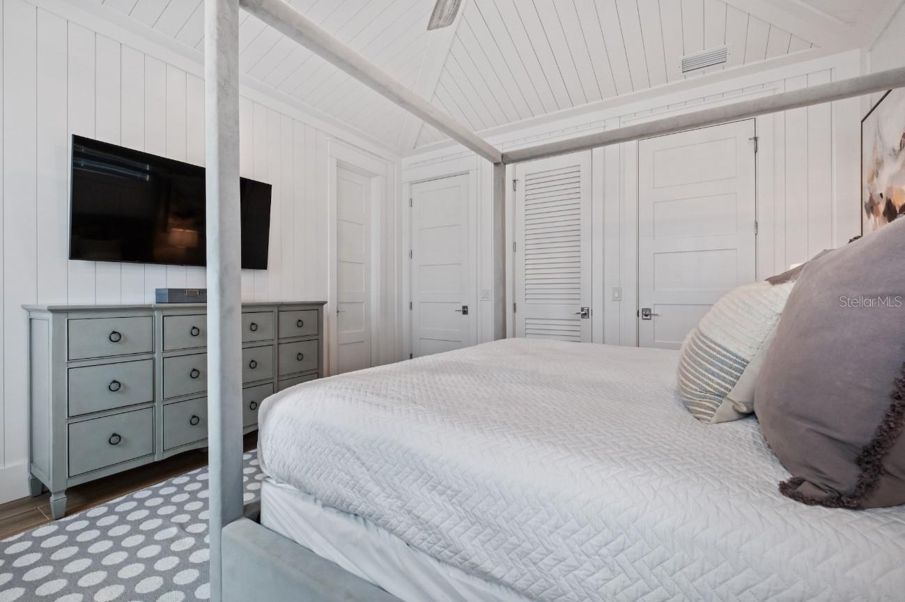 A4670933 Property Photo