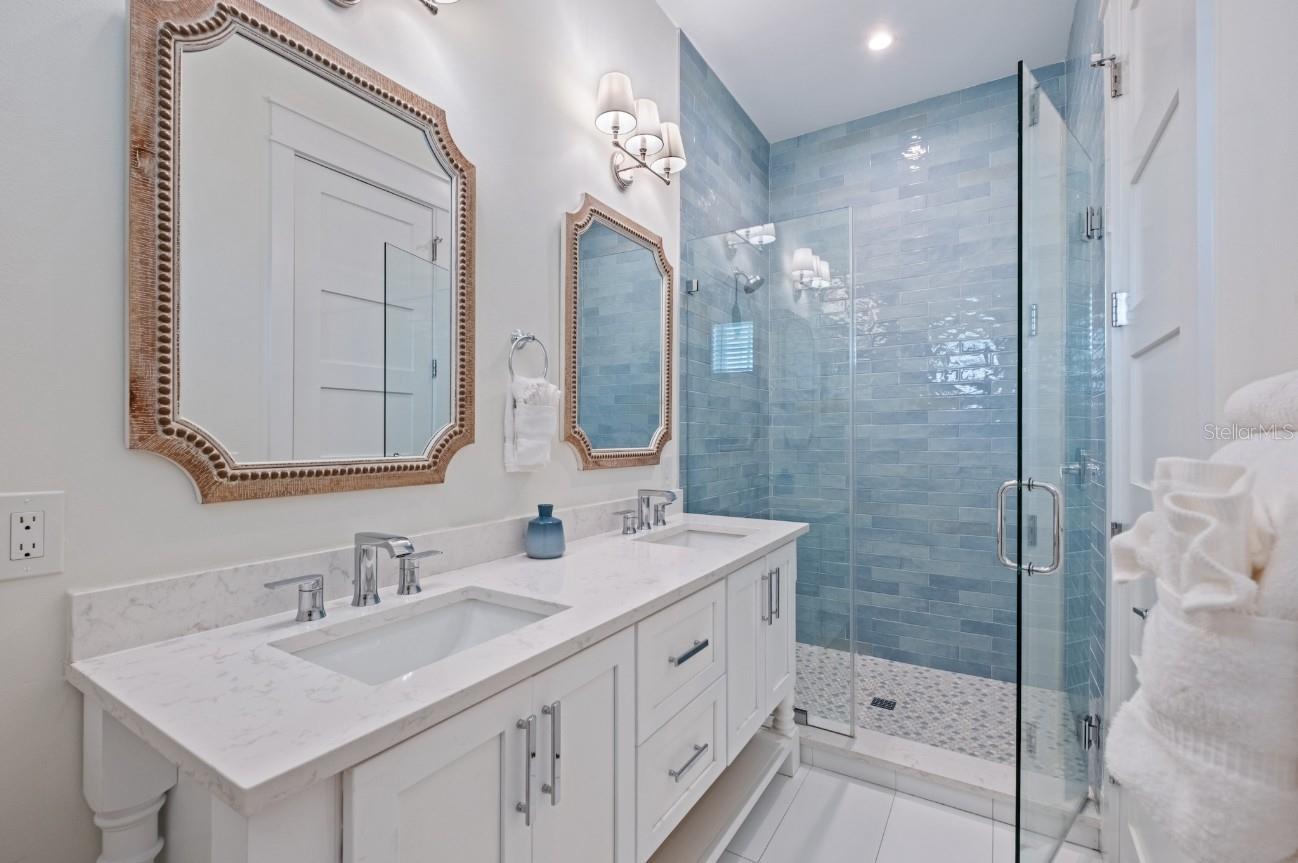 A4670933 Property Photo