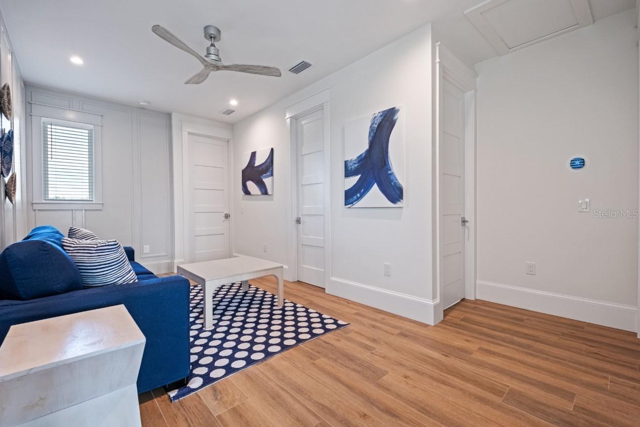 A4670933 Property Photo