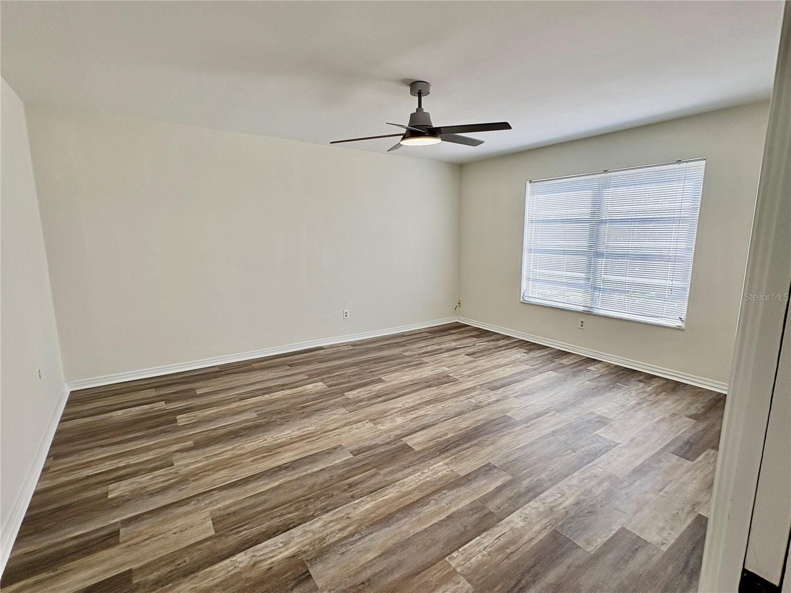 147 BLUFF VIEW #110, BELLEAIR BLUFFS, FL, 33770