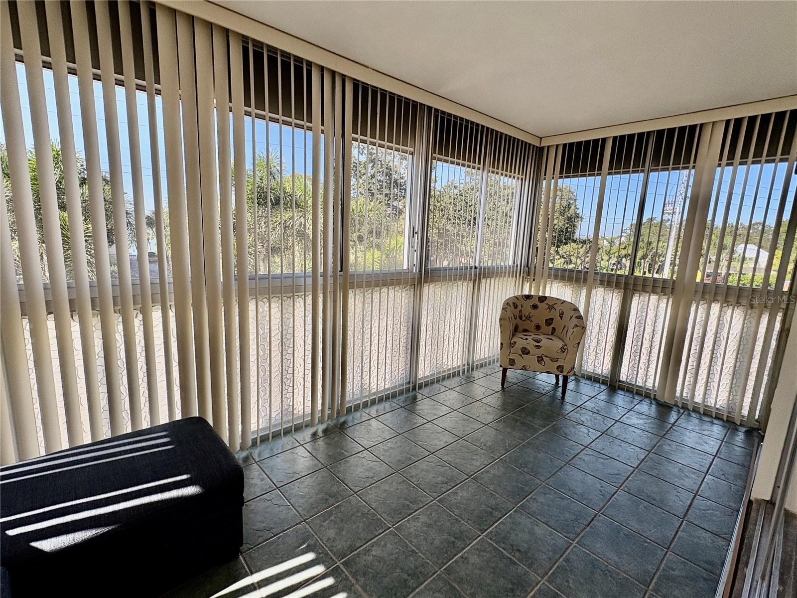 147 BLUFF VIEW #110, BELLEAIR BLUFFS, FL, 33770