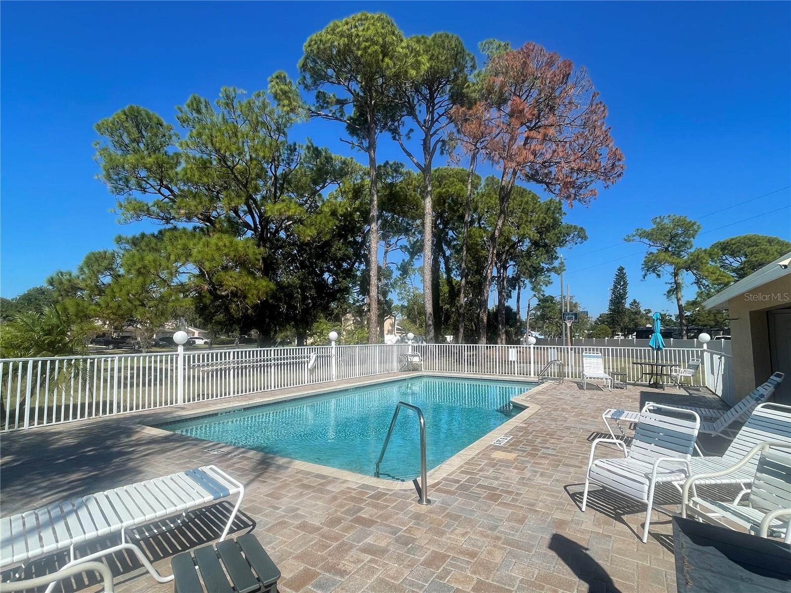 6980 ULMERTON RD #3G, LARGO, FL, 33771