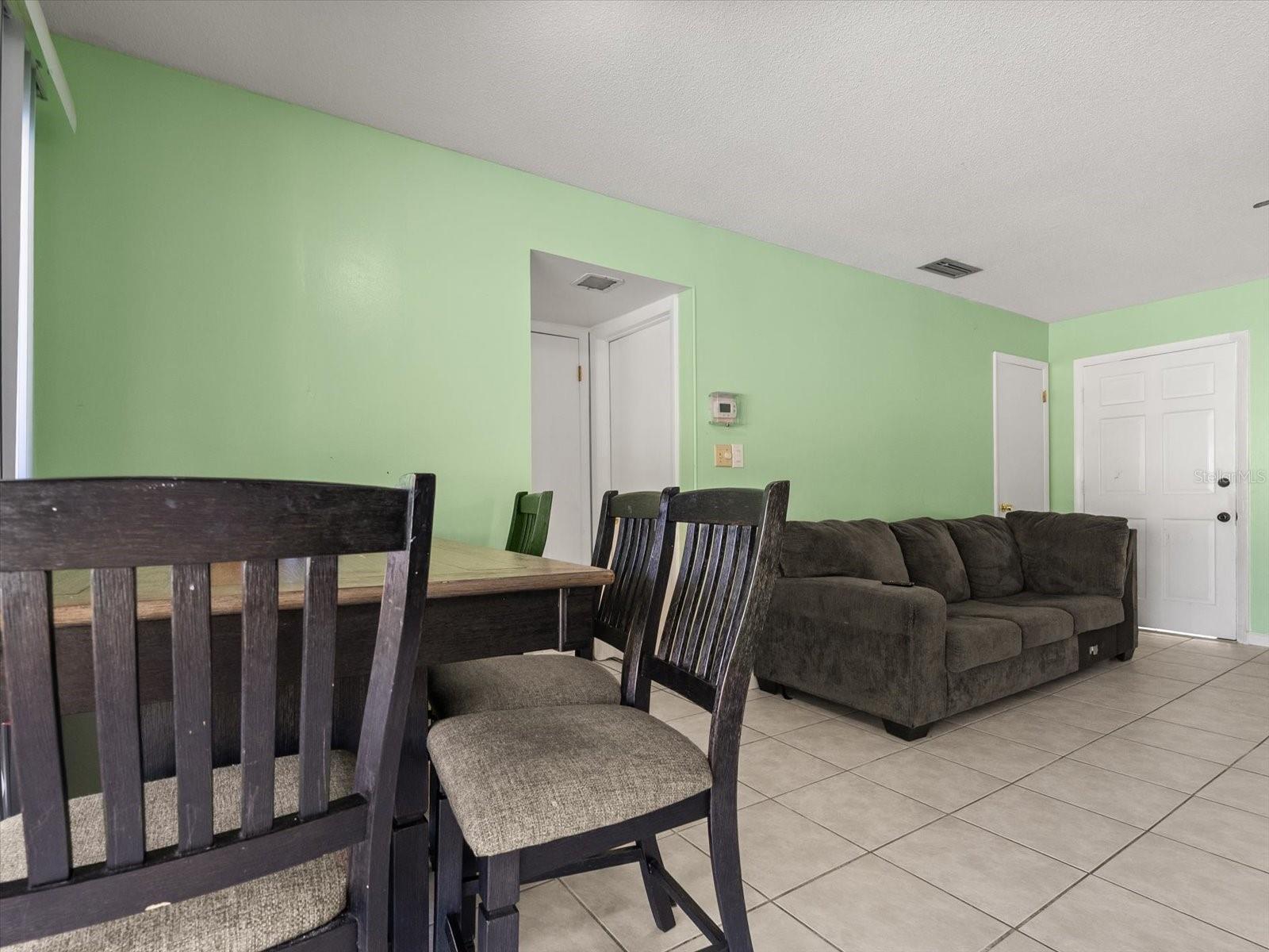 4045 CASTLEGATE DR, ORLANDO, FL, 32839