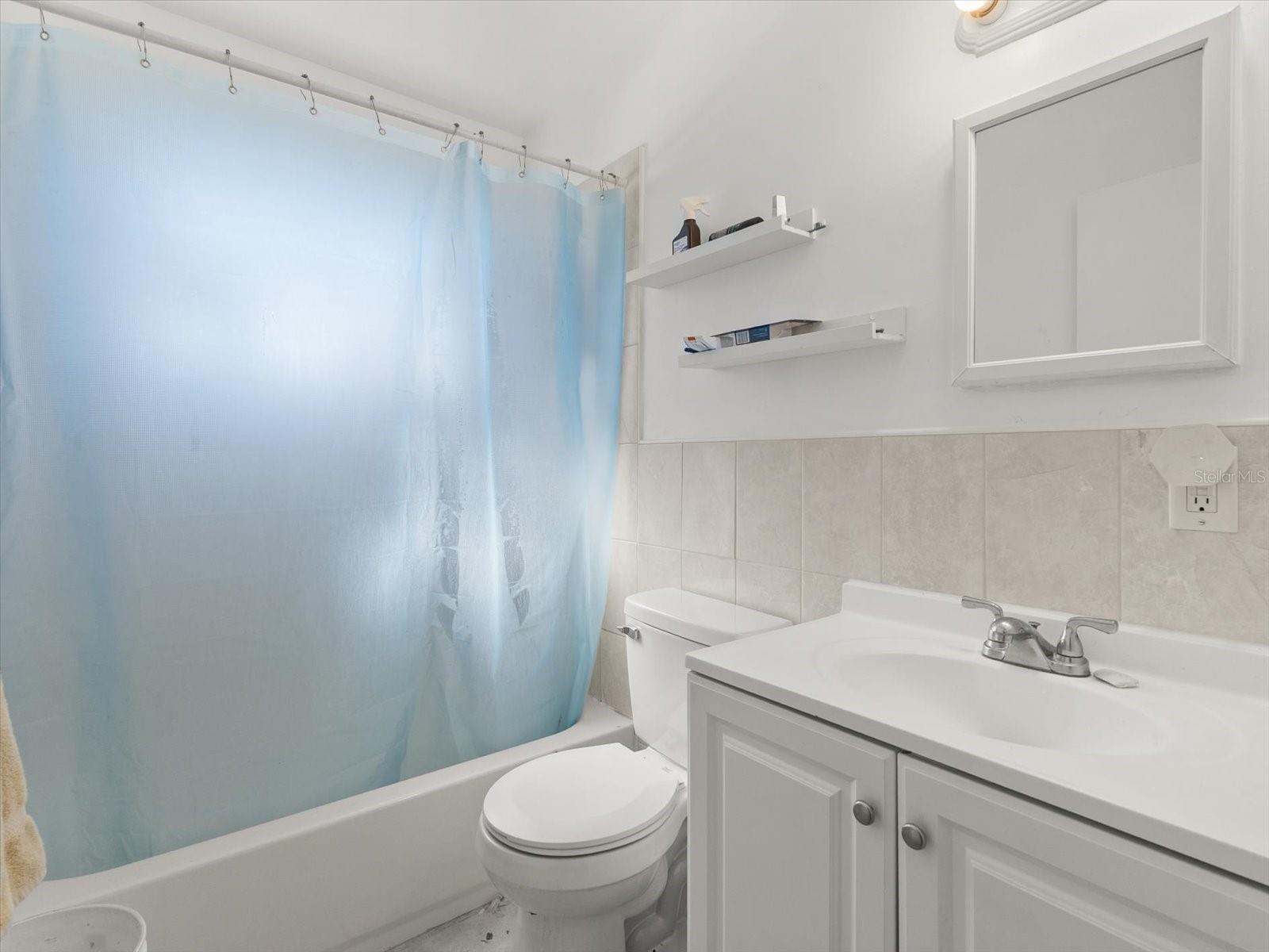 4045 CASTLEGATE DR, ORLANDO, FL, 32839