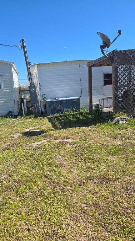 D6144594 Property Photo