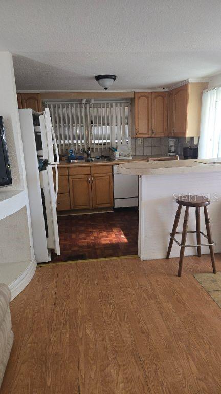 D6144594 Property Photo