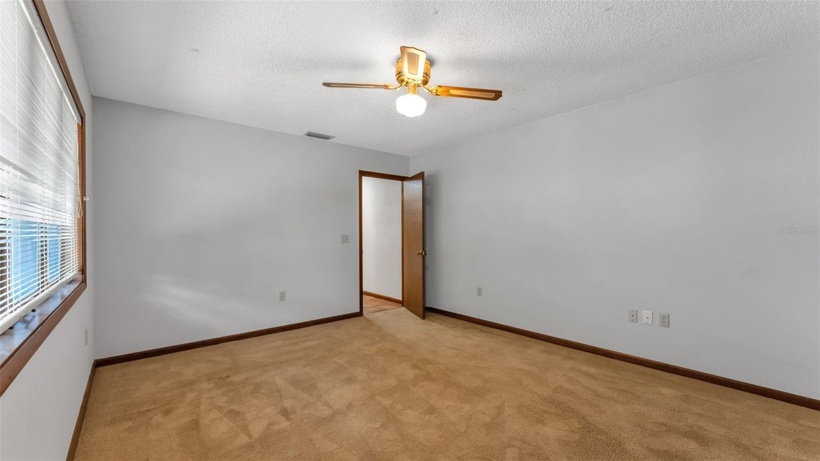 952 N HERON CIR, WINTER HAVEN, FL, 33884