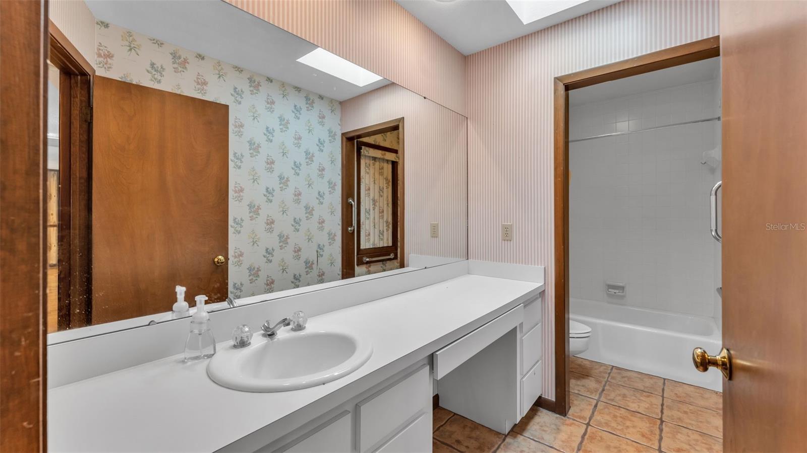 952 N HERON CIR, WINTER HAVEN, FL, 33884