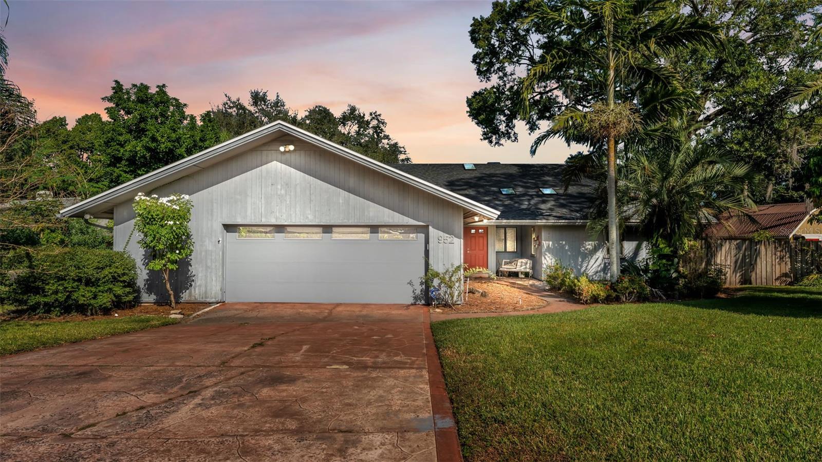 952 N HERON CIR, WINTER HAVEN, FL, 33884