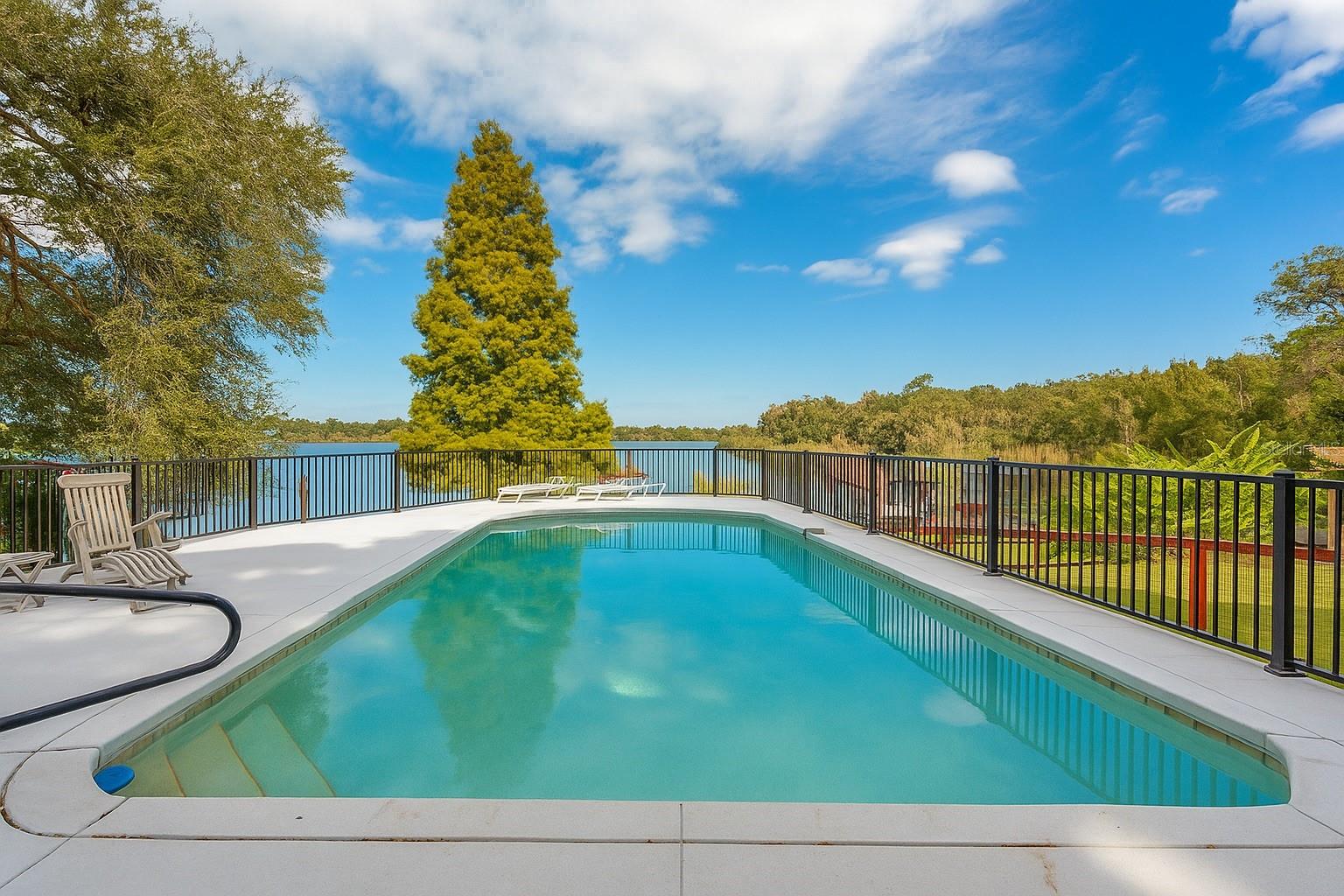 952 N HERON CIR, WINTER HAVEN, FL, 33884