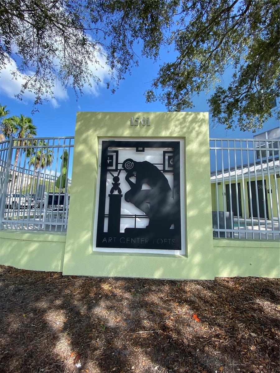 1501 DOYLE CARLTON DR #305, TAMPA, FL, 33602