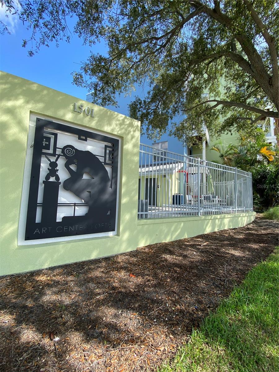 1501 DOYLE CARLTON DR #305, TAMPA, FL, 33602