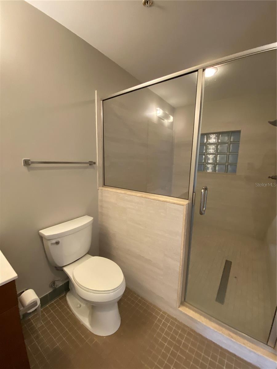 1501 DOYLE CARLTON DR #305, TAMPA, FL, 33602