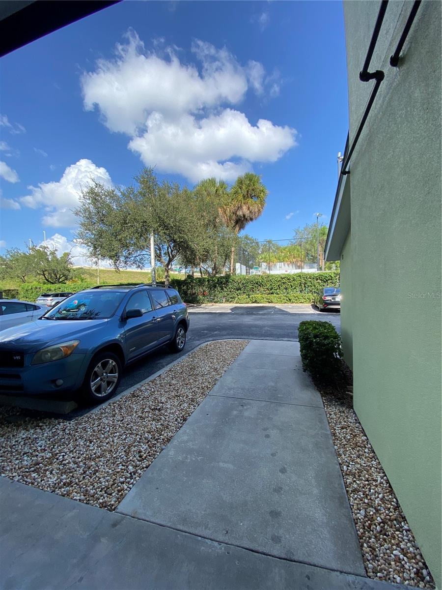 1501 DOYLE CARLTON DR #305, TAMPA, FL, 33602