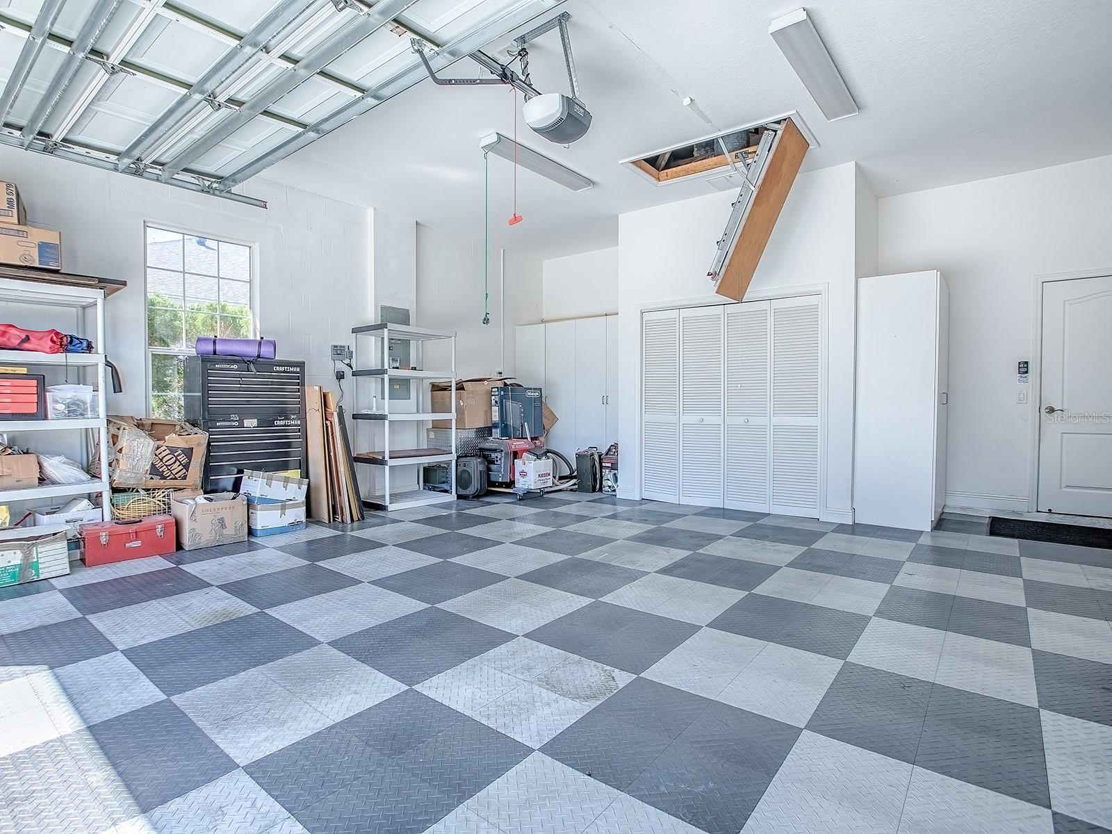 17627 SE 88TH COVINGTON CIR, THE VILLAGES, FL, 32162