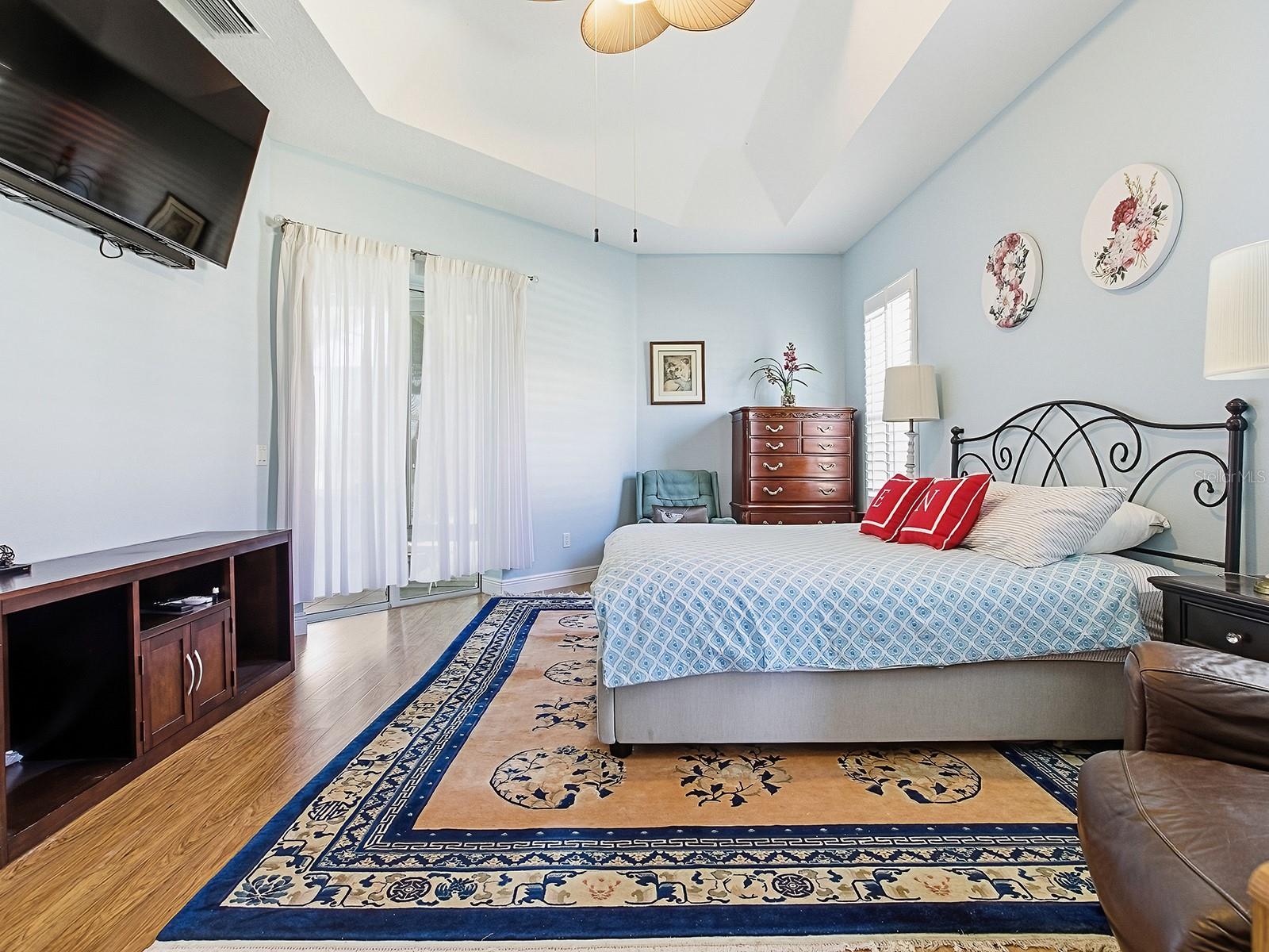 17627 SE 88TH COVINGTON CIR, THE VILLAGES, FL, 32162