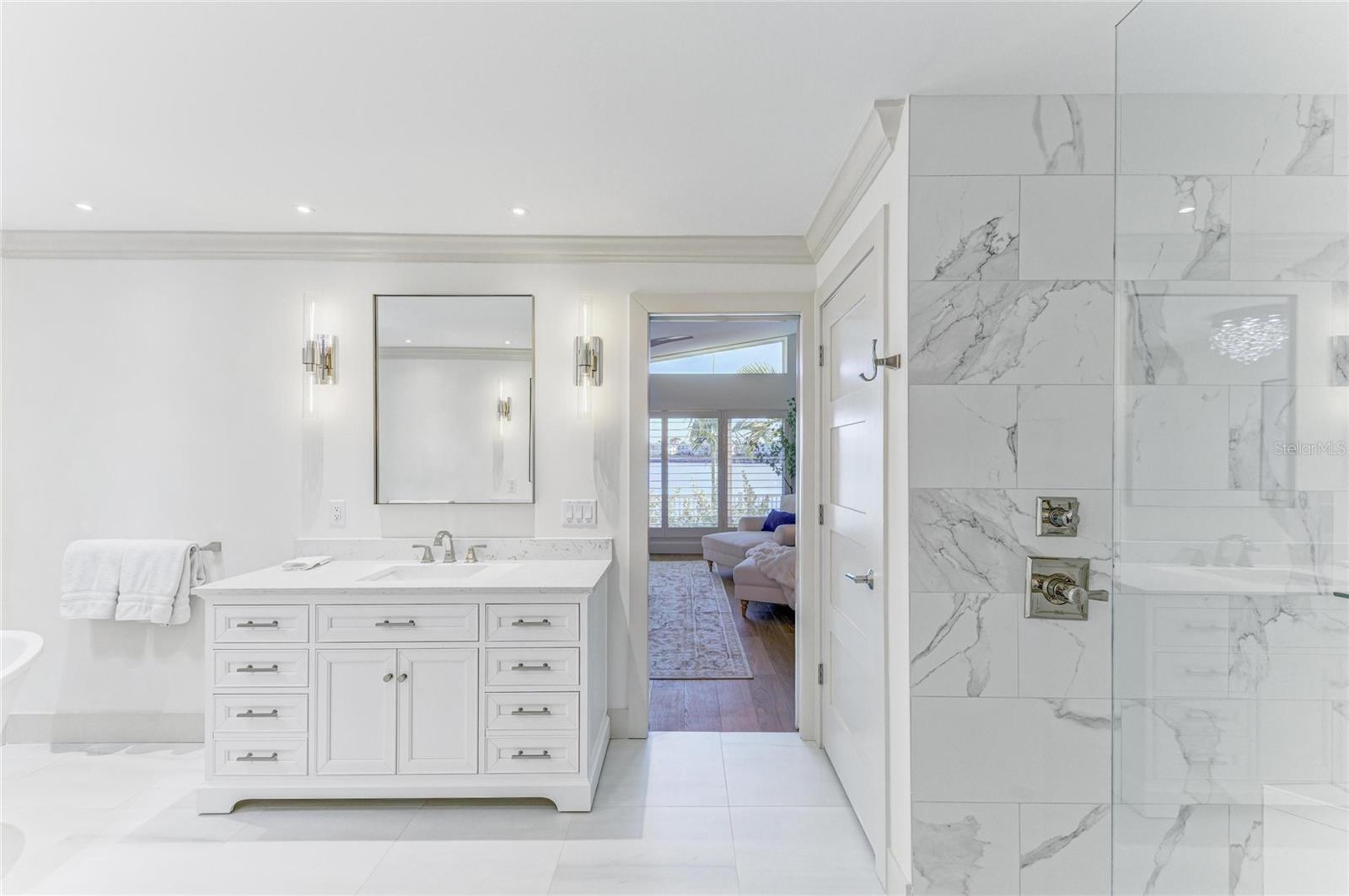 A4670953 Property Photo