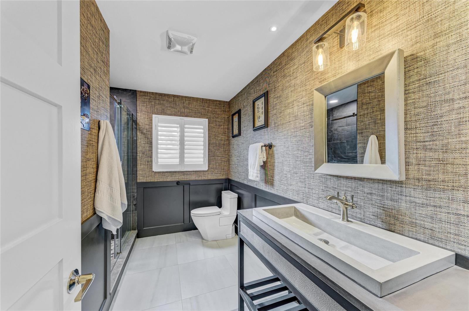 A4670953 Property Photo