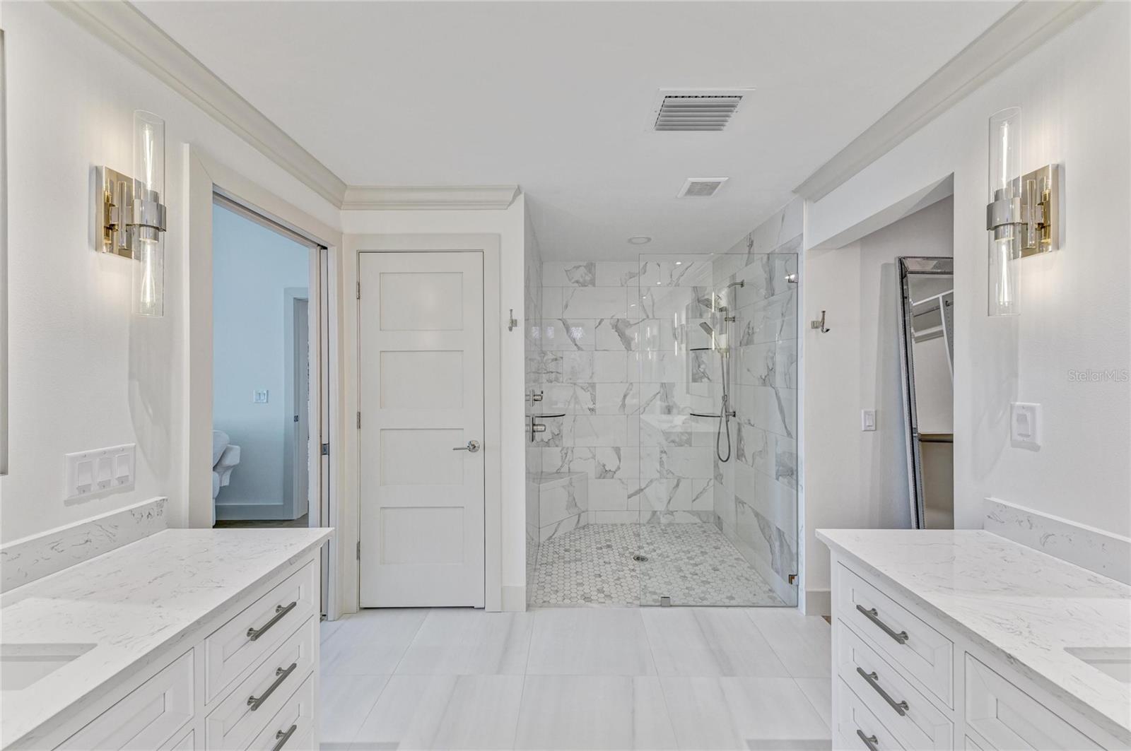 A4670953 Property Photo