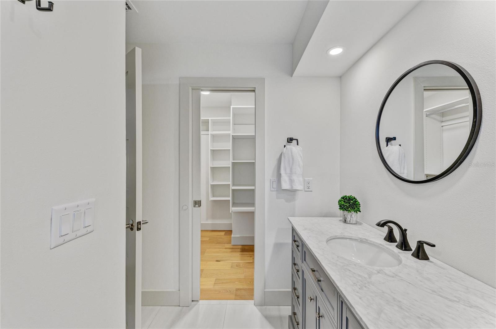 A4670953 Property Photo