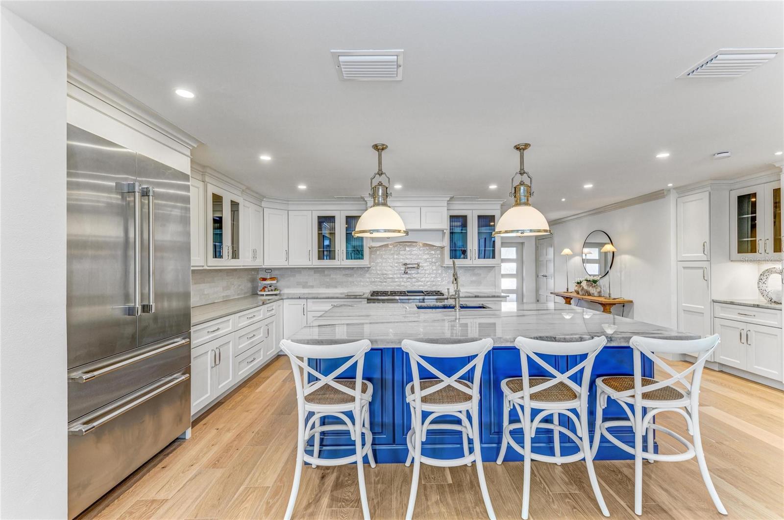 A4670953 Property Photo