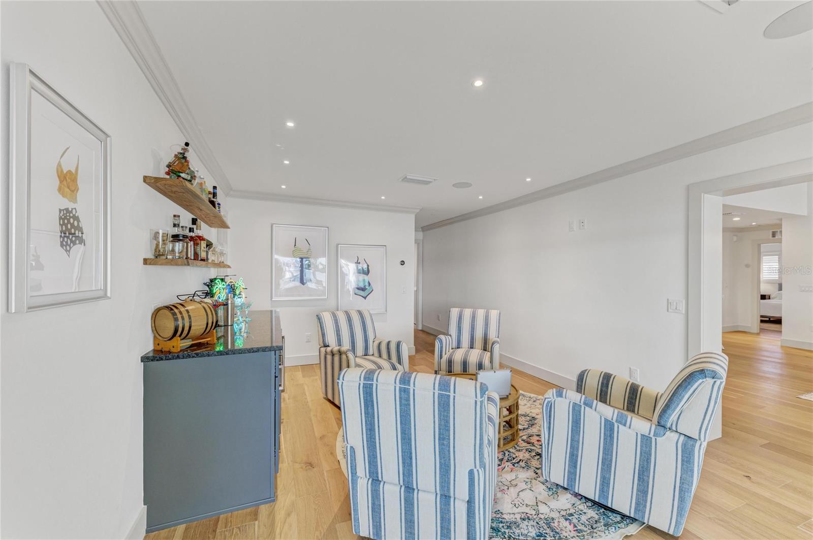 A4670953 Property Photo