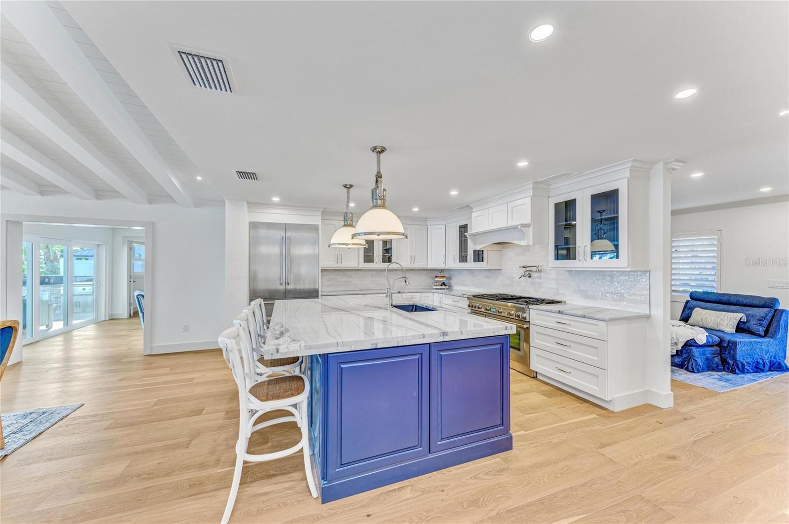 A4670953 Property Photo