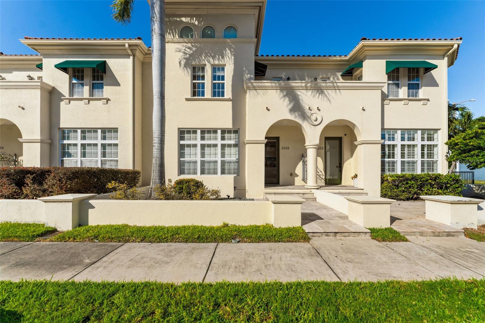 2555 W PLATT ST, TAMPA, FL, 33609