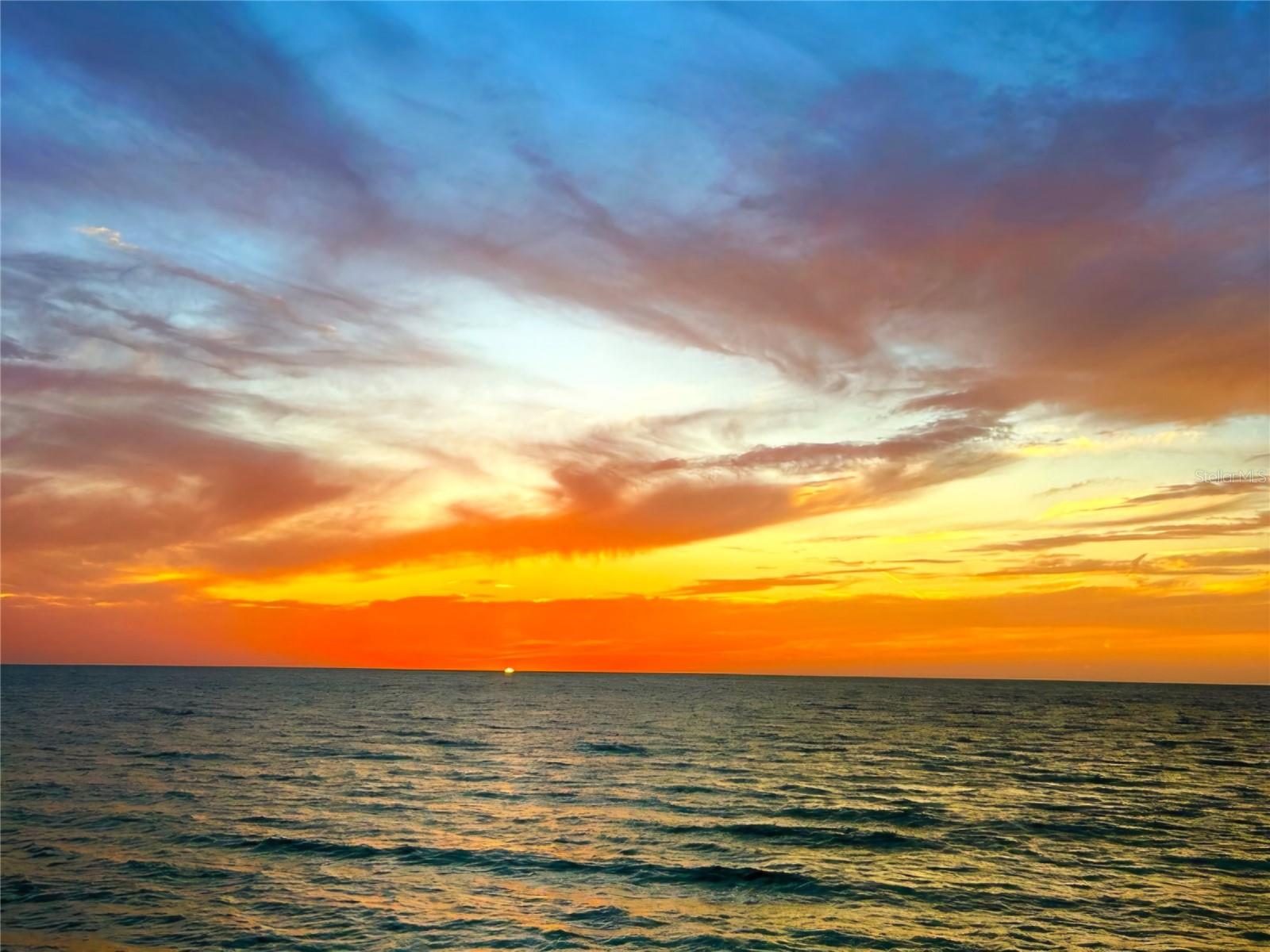 A New Sunset Everynight