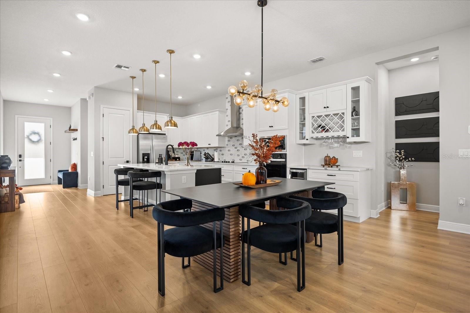 10175 PEEBLES ST, ORLANDO, FL, 32827