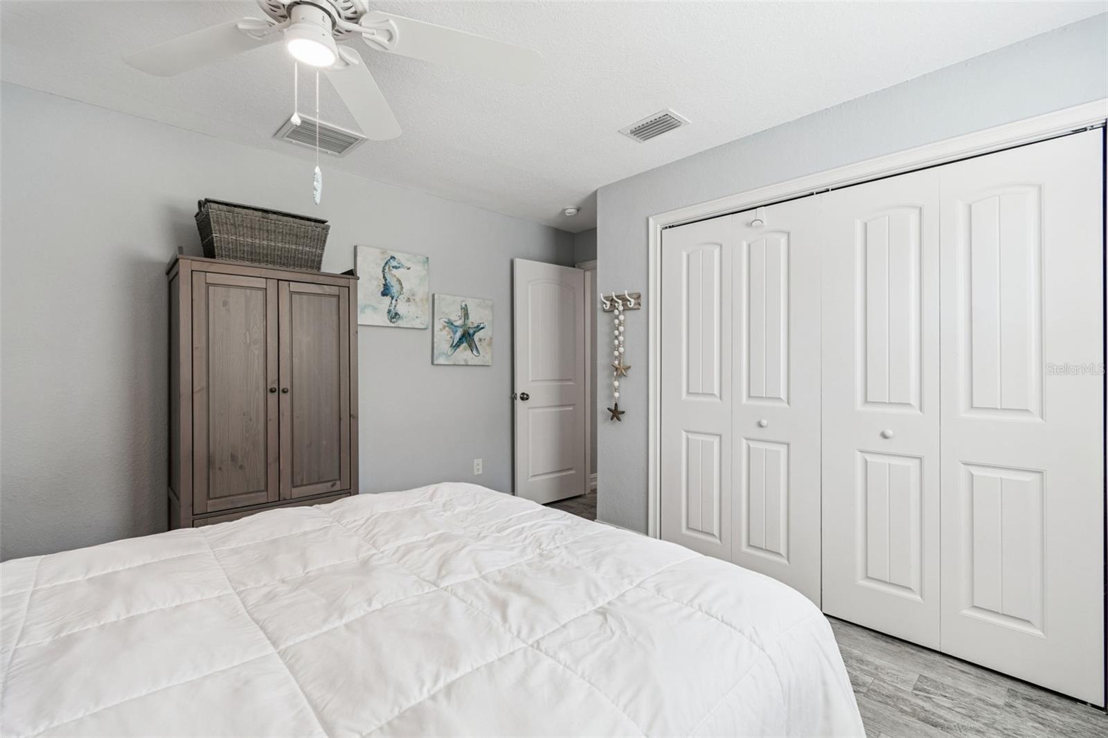 2039 KINGFISHER DR, PALM HARBOR, FL, 34683