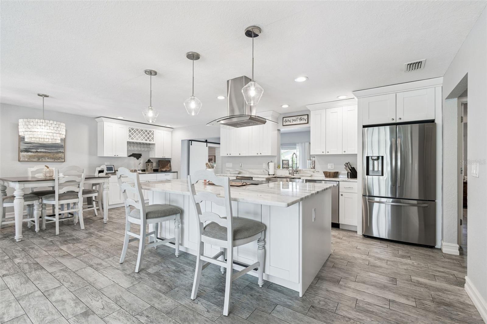 2039 KINGFISHER DR, PALM HARBOR, FL, 34683