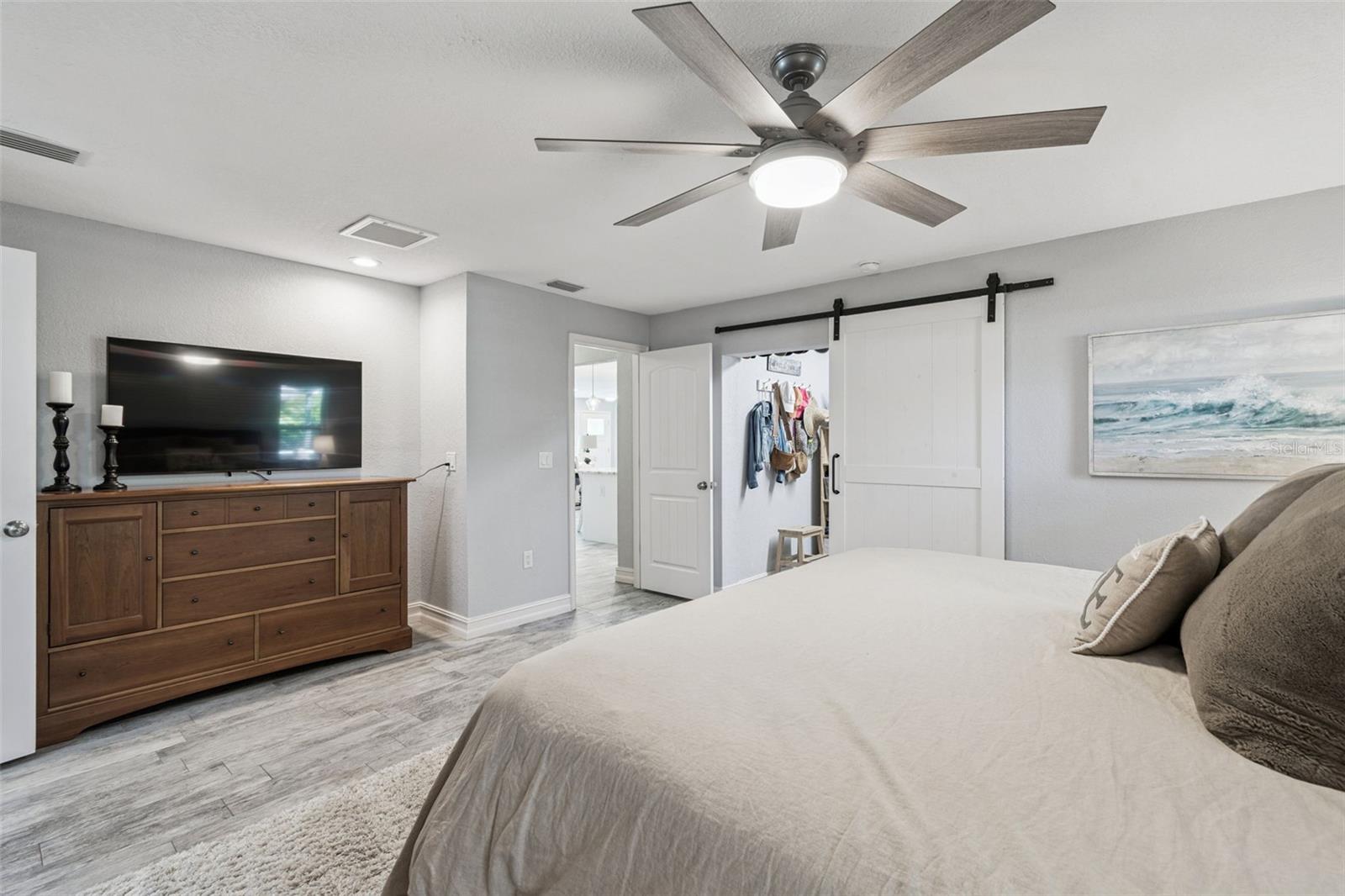 2039 KINGFISHER DR, PALM HARBOR, FL, 34683