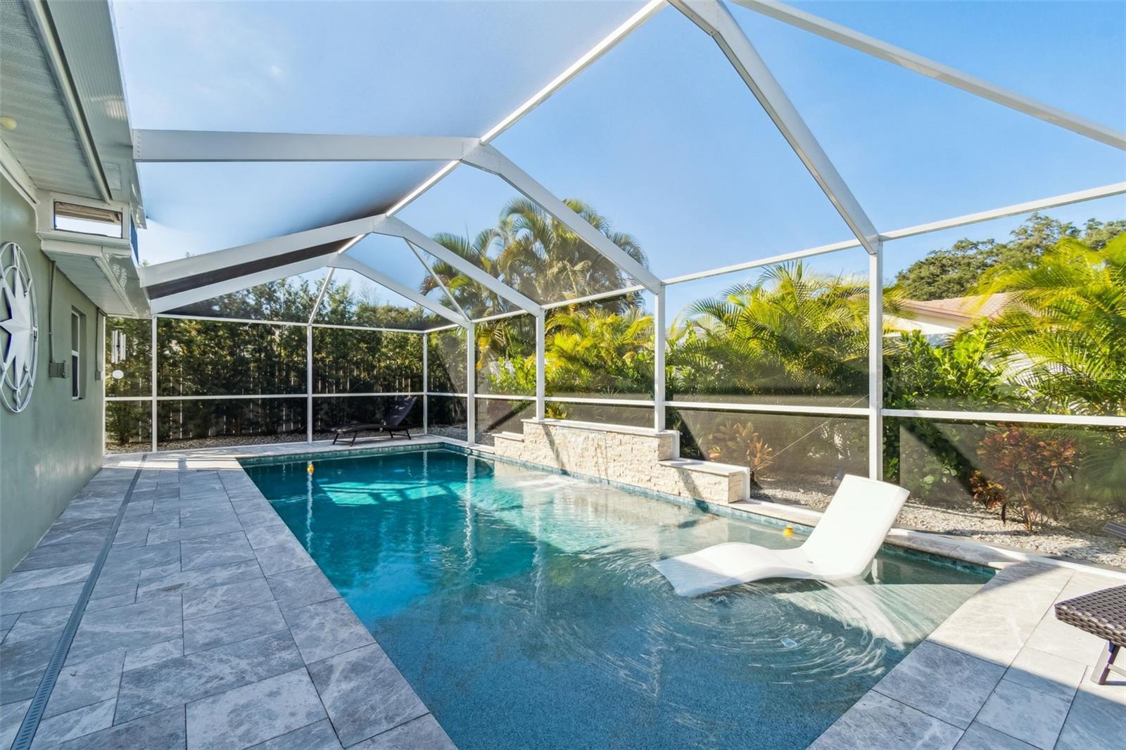 2039 KINGFISHER DR, PALM HARBOR, FL, 34683