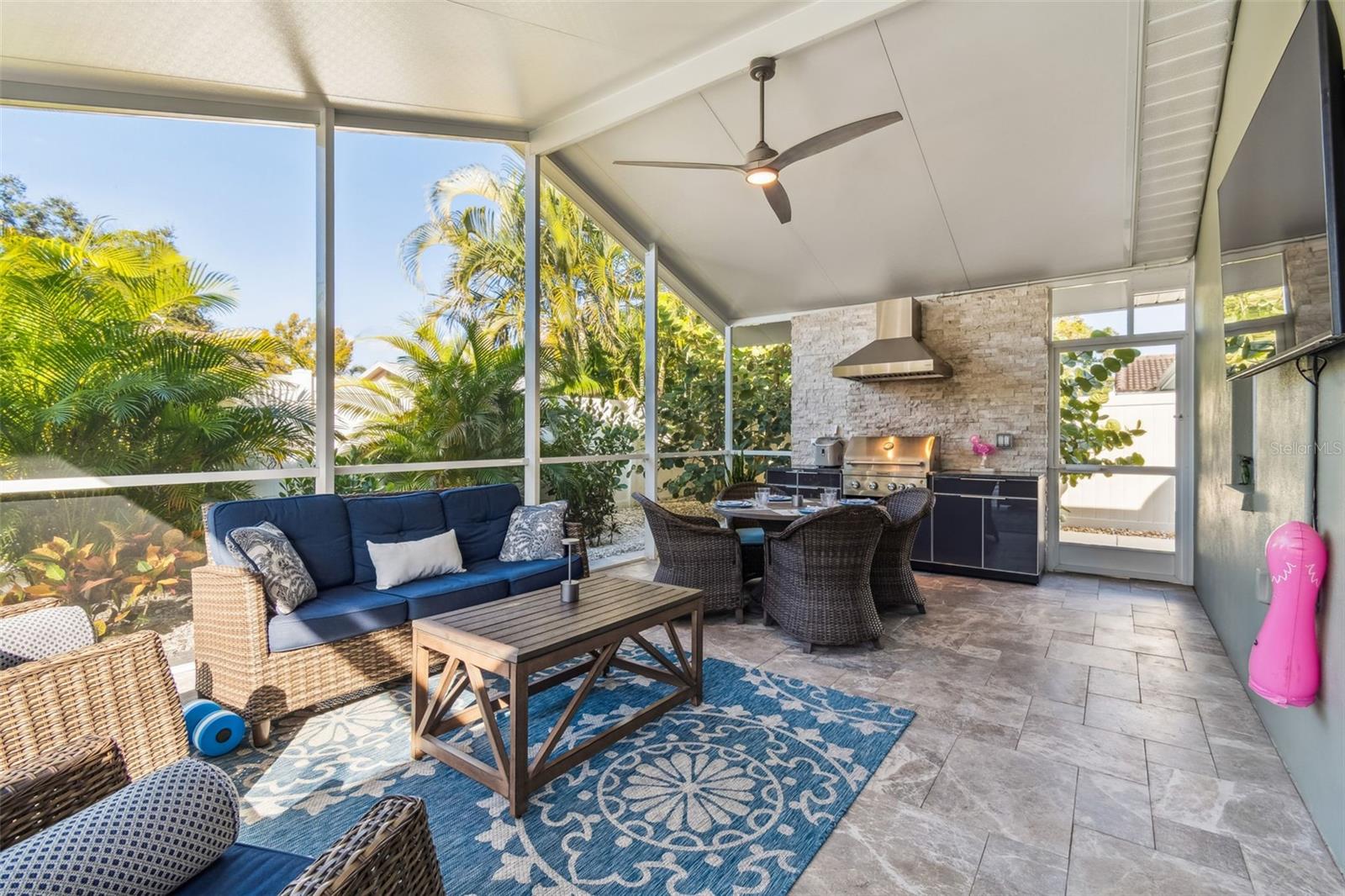 2039 KINGFISHER DR, PALM HARBOR, FL, 34683