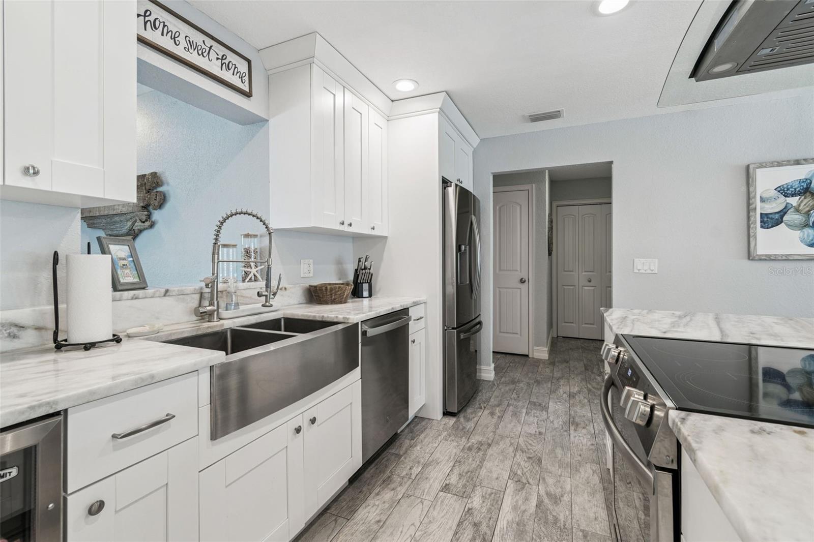 2039 KINGFISHER DR, PALM HARBOR, FL, 34683