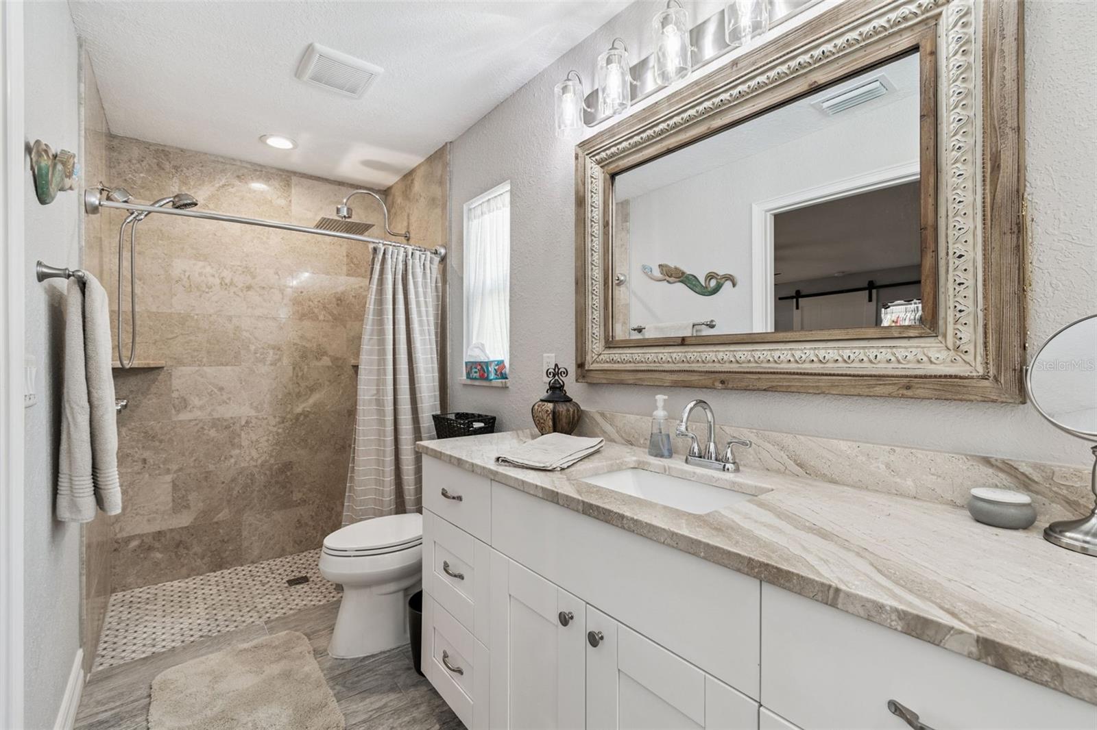 2039 KINGFISHER DR, PALM HARBOR, FL, 34683