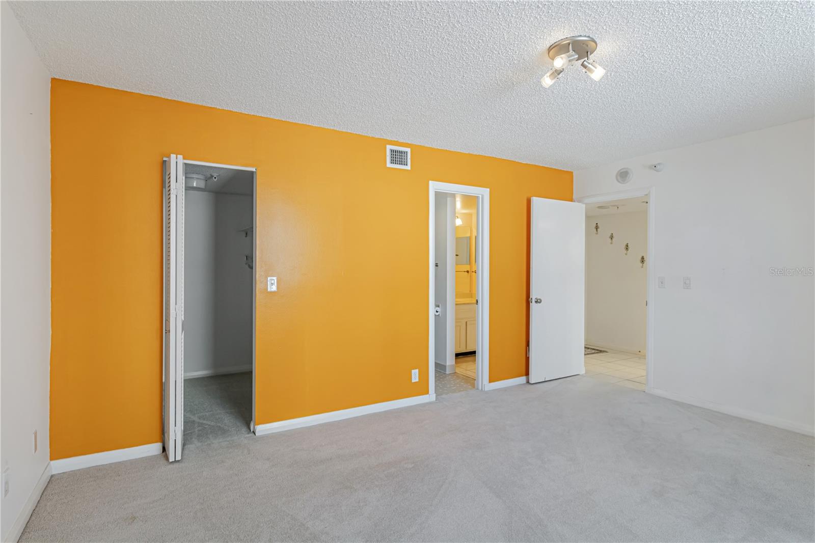 5940 PELICAN BAY PLZ S #504, GULFPORT, FL, 33707