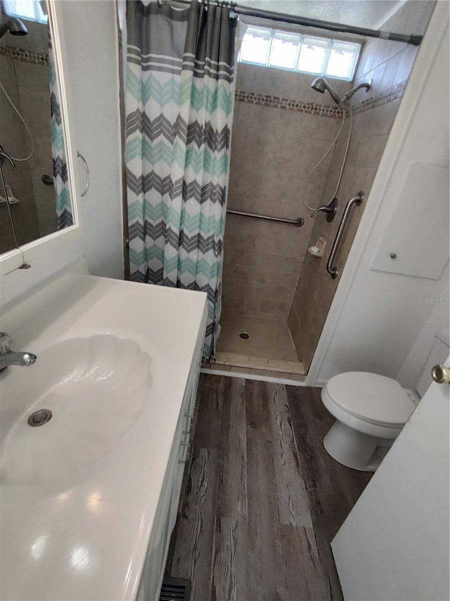 A4670961 Property Photo