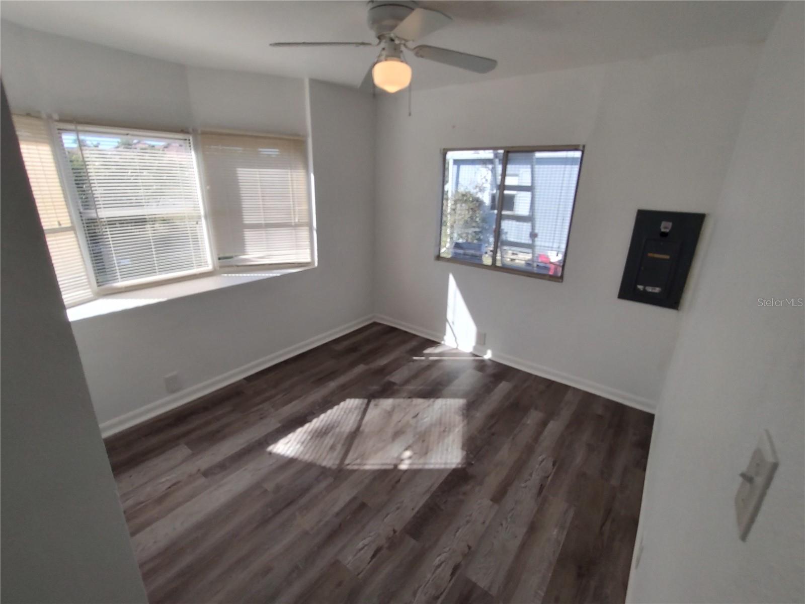 A4670961 Property Photo