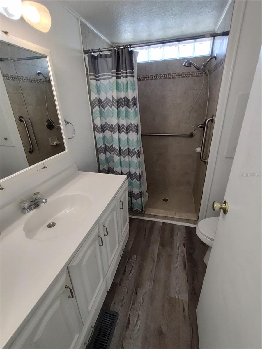 A4670961 Property Photo