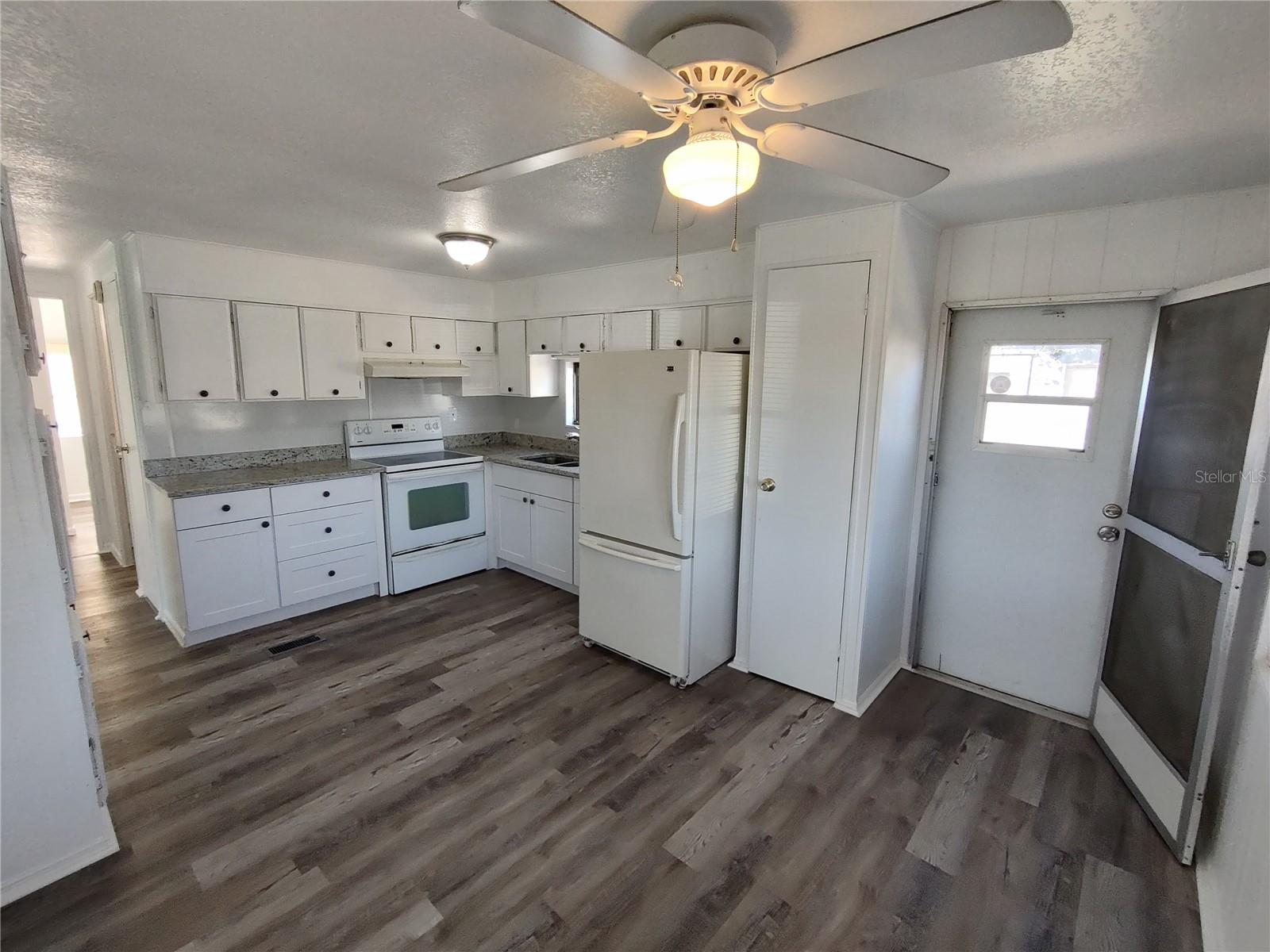 A4670961 Property Photo