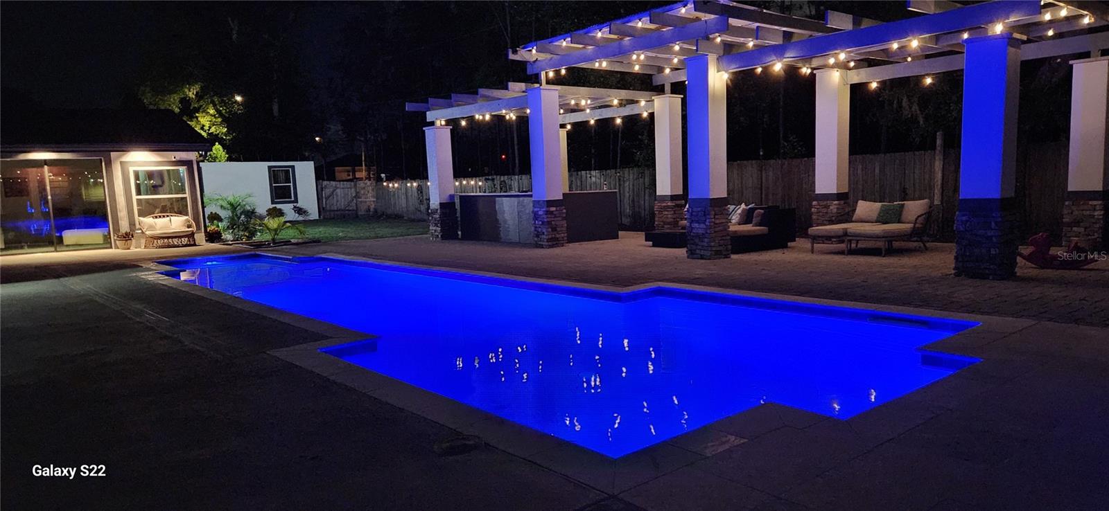 18102 LIVINGSTON AVE, LUTZ, FL, 33559