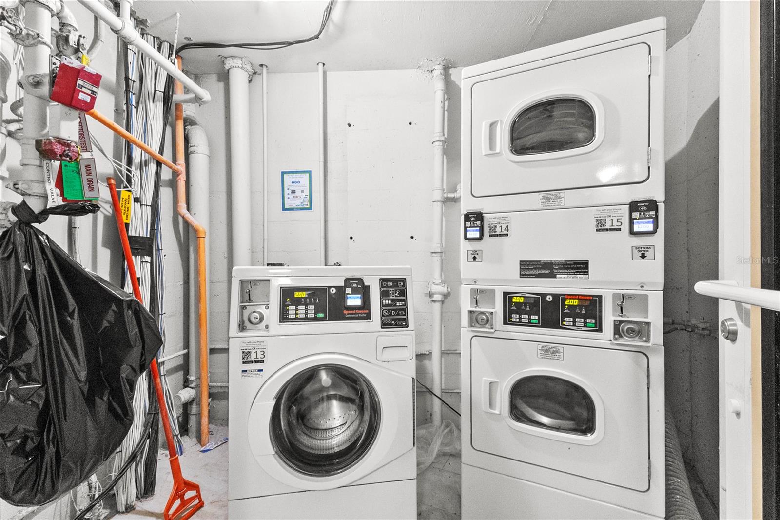 FC313886 Property Photo