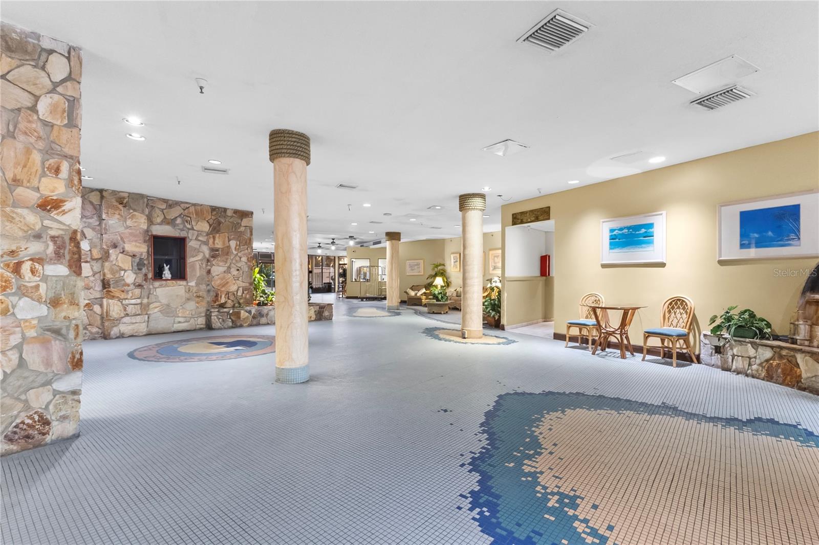 FC313886 Property Photo