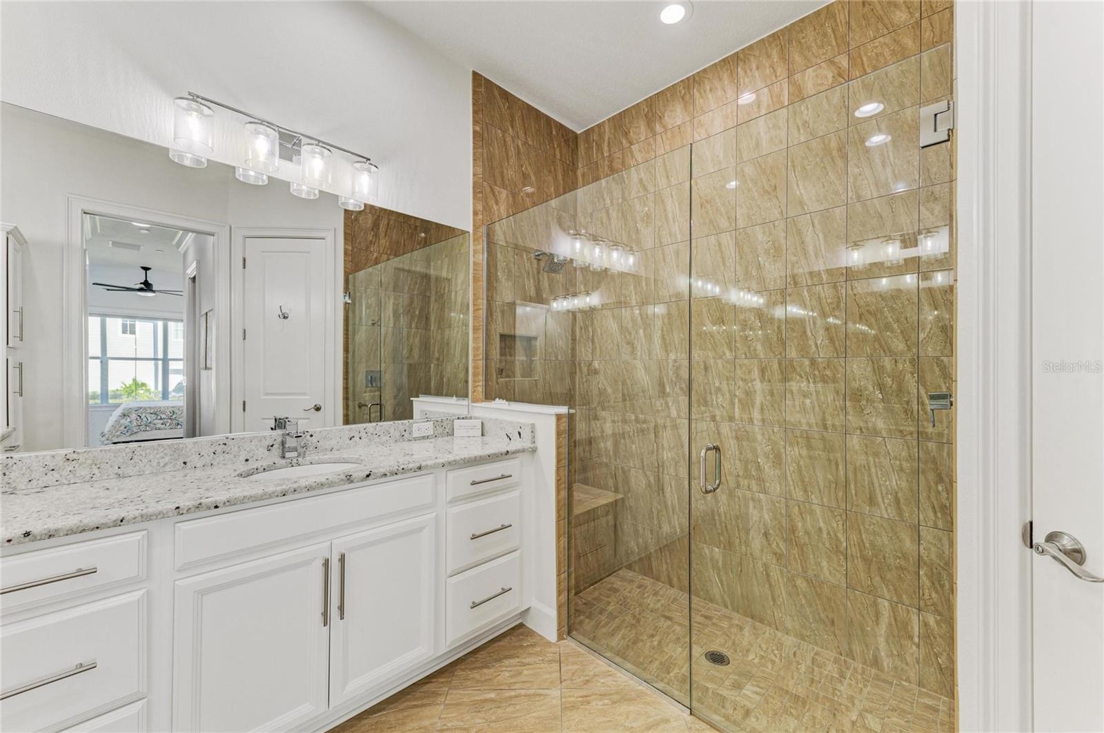 334 CASTAWAY CAY DR #101, BRADENTON, FL, 34209