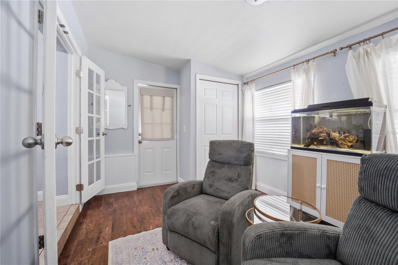 5515 57TH AVE N, ST PETERSBURG, FL, 33709